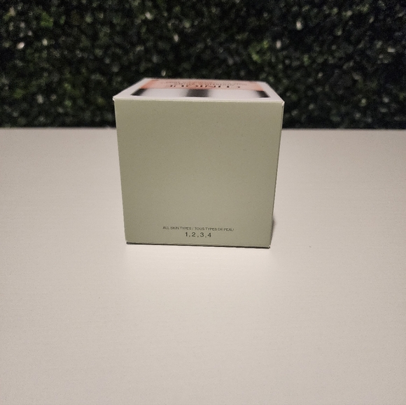 Clinique Moisture Surge Hydrator Moisturizer 4.2 Oz New - Picture 5 of 6